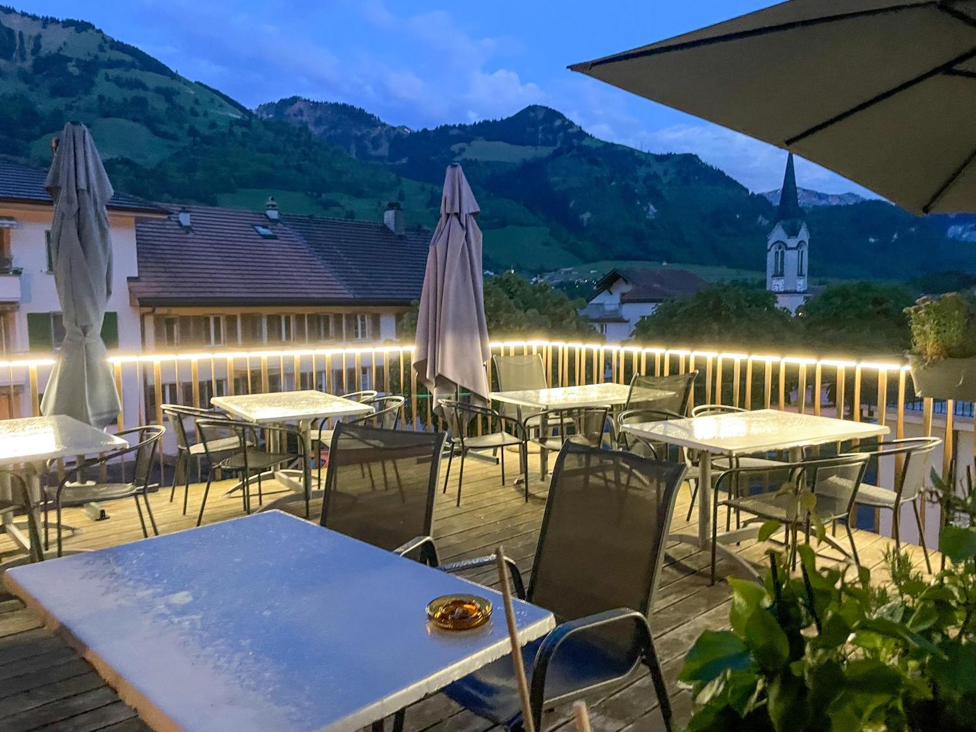 Auberge De L'Ange Albeuve ภายนอก รูปภาพ